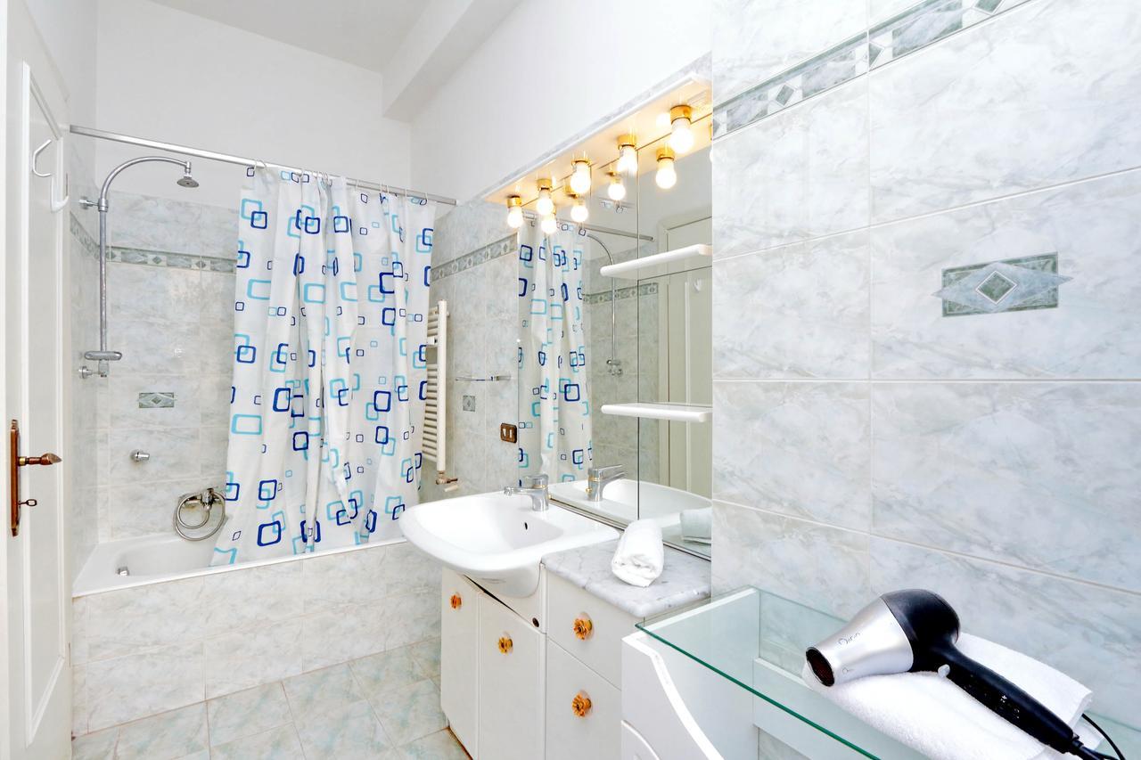 Rent Room Рим Екстер'єр фото